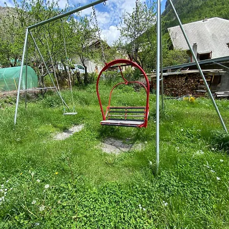 Le Refuge Veritable Cocon Avec Cheminee Les Orres